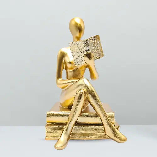 Nordhöhe Moderne Skulptur Lesende Frau