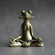 Yoga-Frosch Skulptur aus Massivbronze